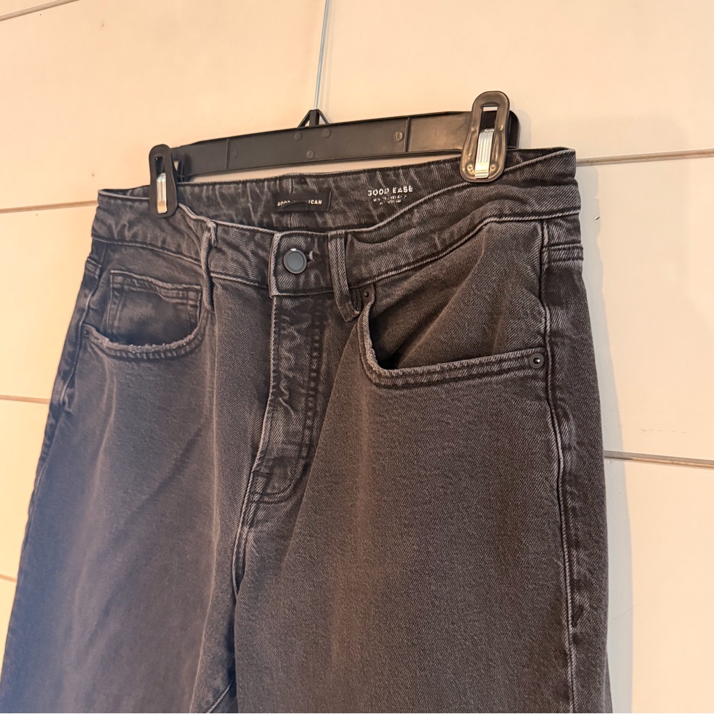 Good American, Good Ease Relaxed Denim Jeans